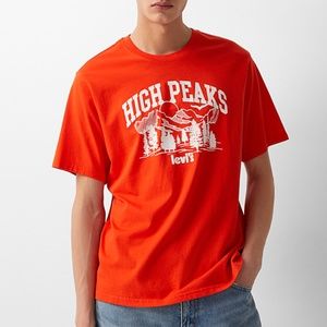 Levi’s orange tangerine 100% cotton High Peaks t-shirt NWT